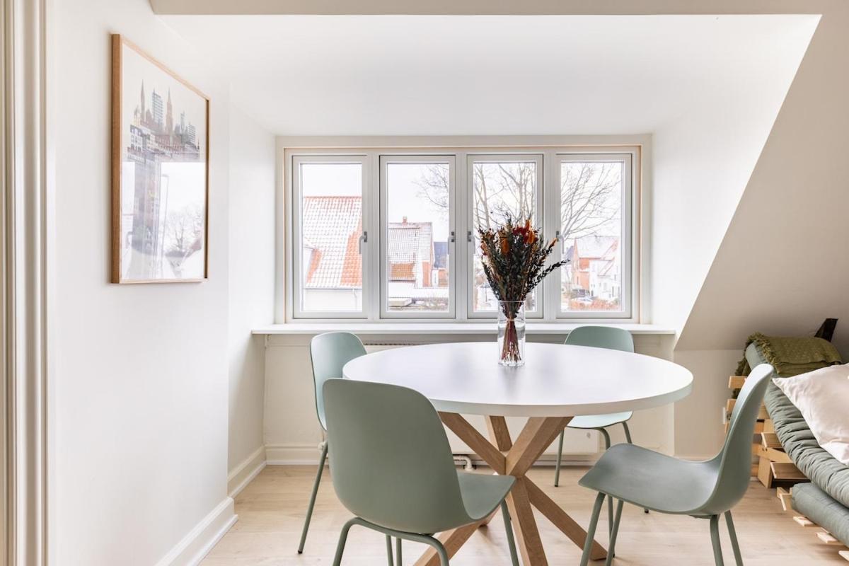 2 Vaerelses I Hjertet Af Taet Pa Alt Apartamento
